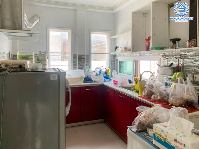 บ้านเดี่ยวมือสองสมุทรสาคร ม.ศุภาลัยวิลล์ วงแหวน-พระราม2 เนื้อที่มากถึง 52 ตร.ว. ฟังก์ชัน 3 ห้องนอน 2 ห้องน้ำ 1 ที่จอดรถ แถมฟรี! 3 เครื่องปรับอากาศ บ้านดี พร้อมอยู่ บนทำเลแห่งการเดินทางเข้าเมืองง่าย ออกต่างจังหวัดก็สบาย ราคาถูก!...